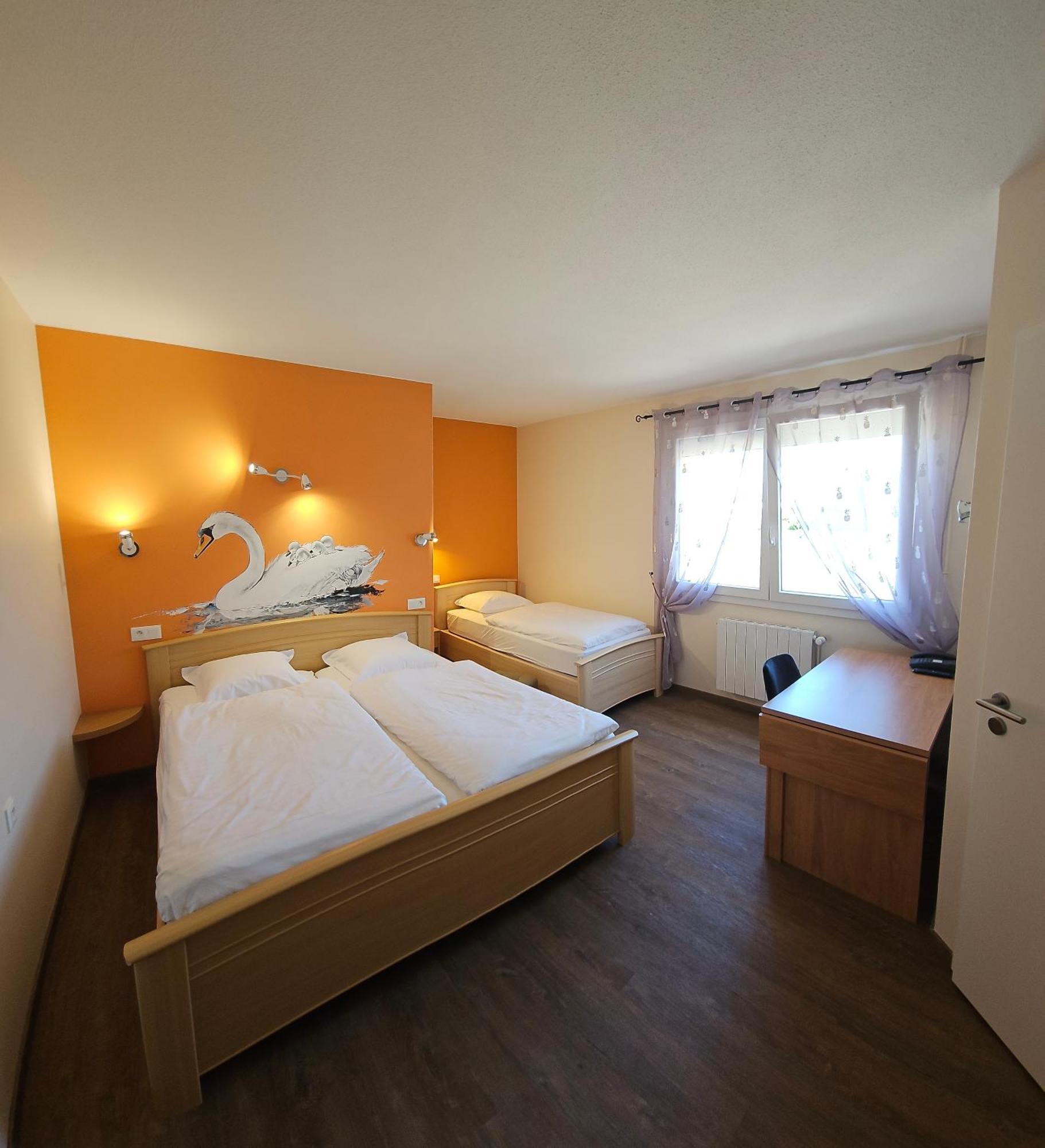 Hotel Restaurant Champ Alsace Haguenau Exteriör bild